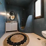 Pura Vida House